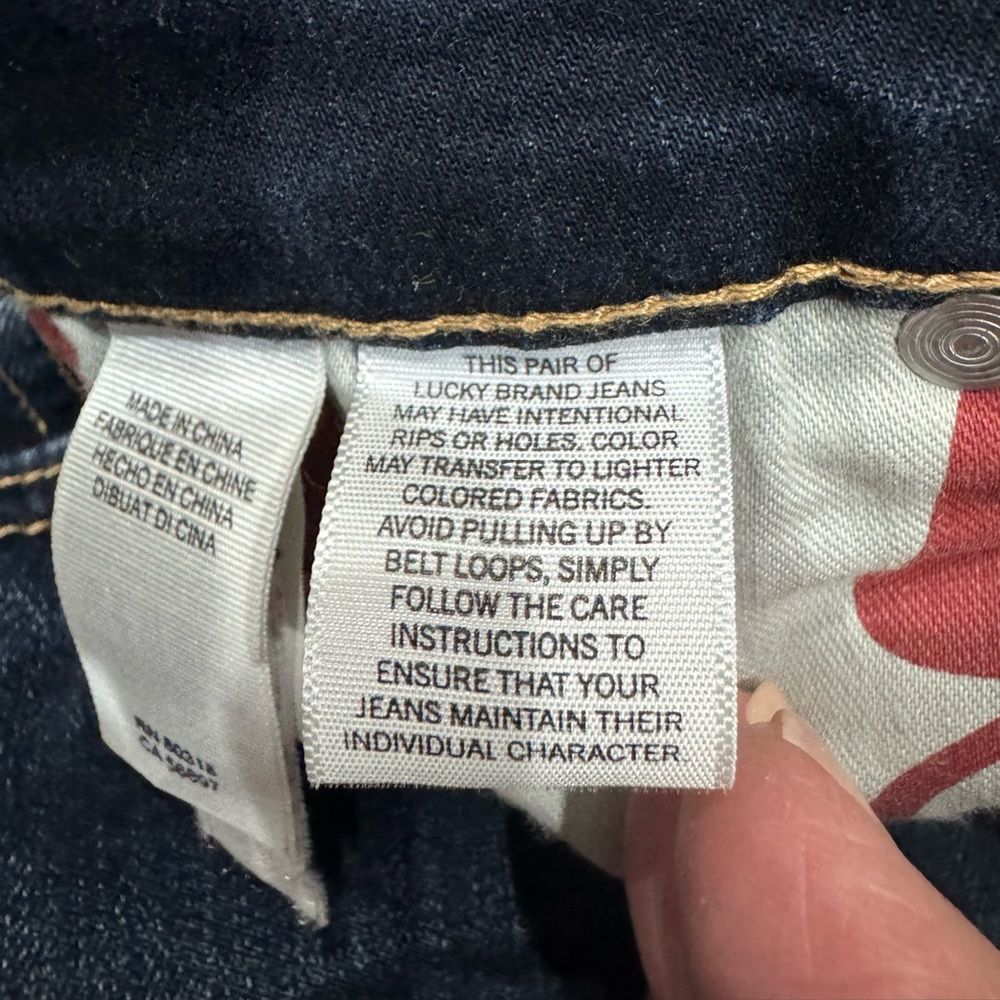 LUCKY JEANS - Picture 2 of 11